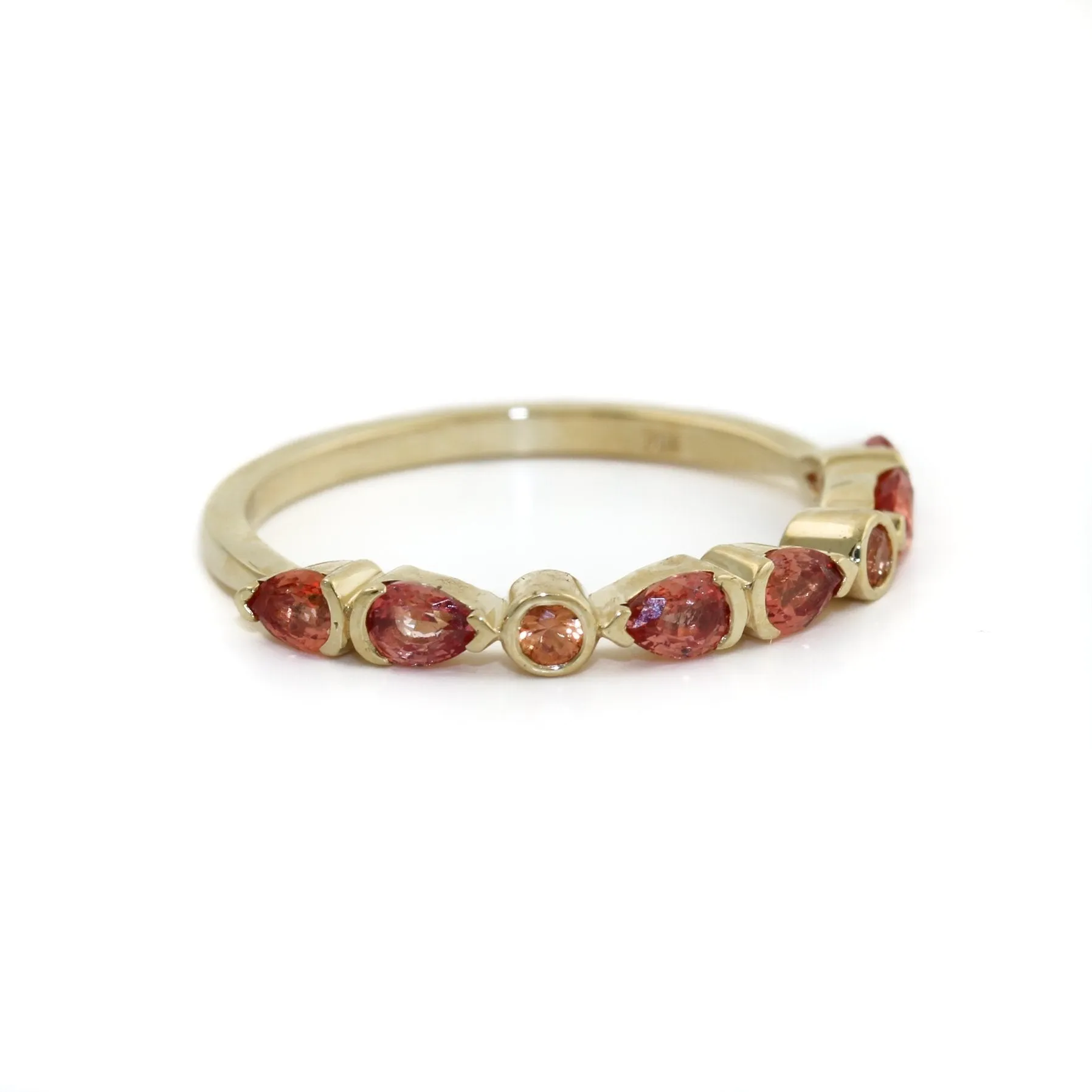 14k Padparadscha Peach Sapphire Band