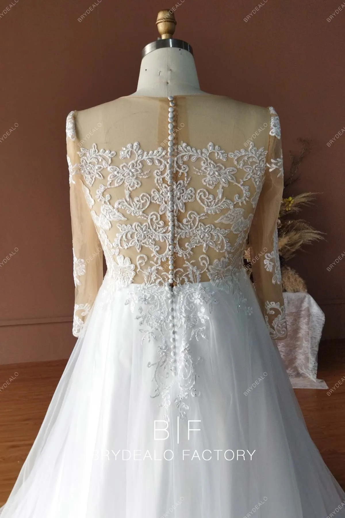 Designer Lace Plus Size Ball Gown Rustic Long Sleeve Wedding Dress