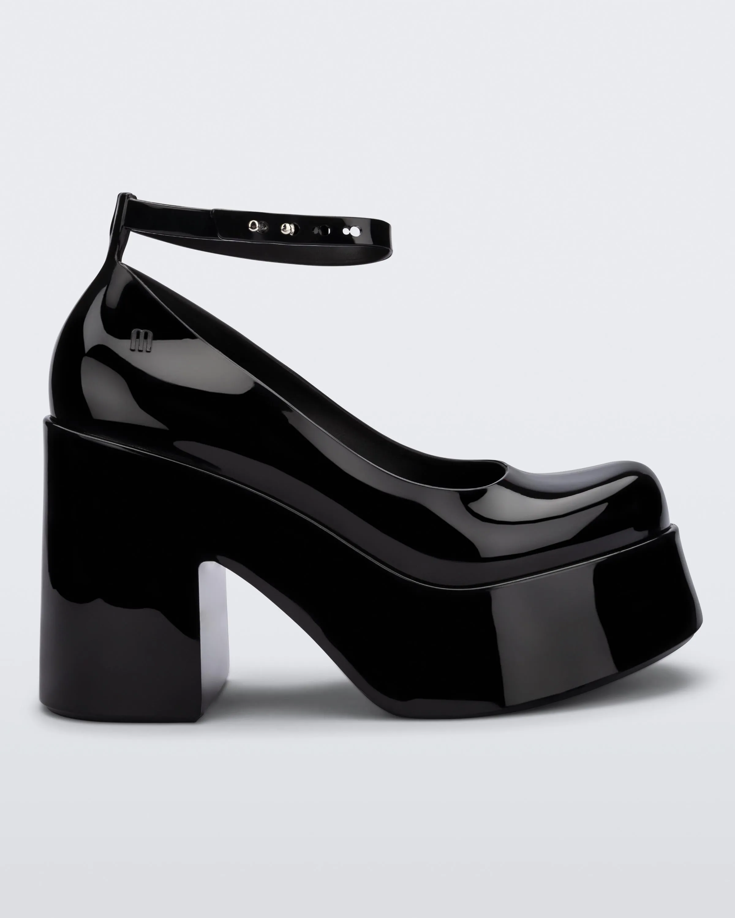 Doll Heel