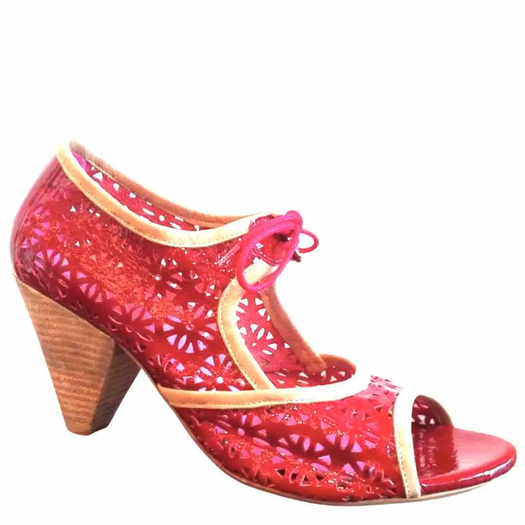 Gateau-red patent lace dress shoe Last pairs 40 and 41