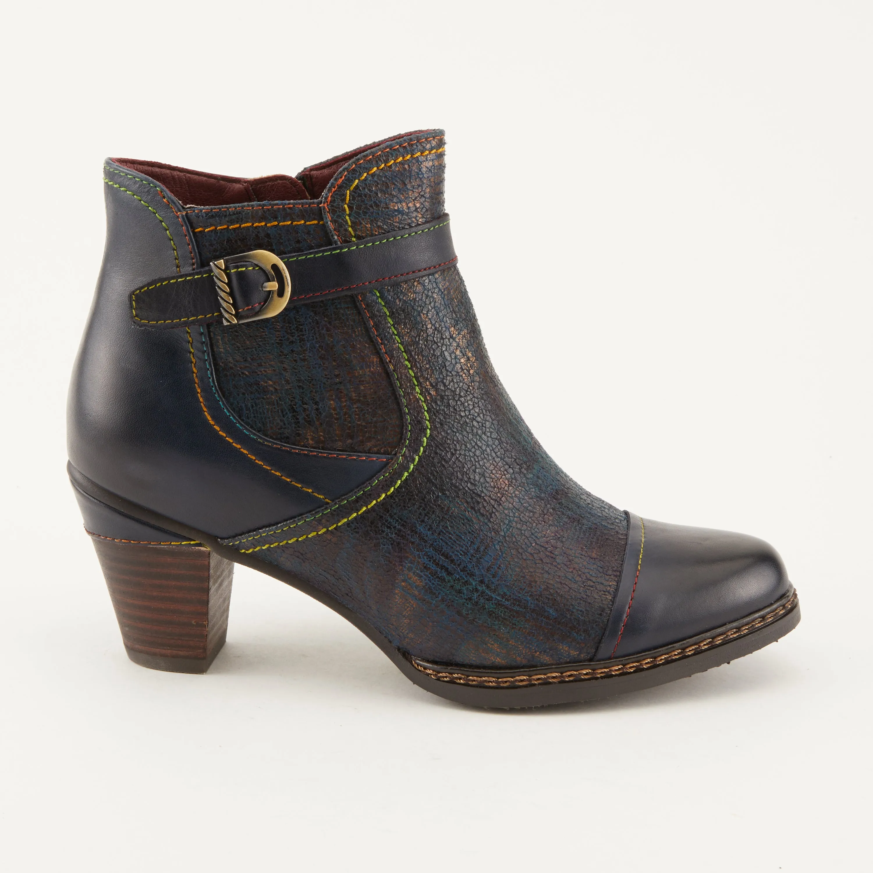 L'ARTISTE CAPTIVATE BOOTIES