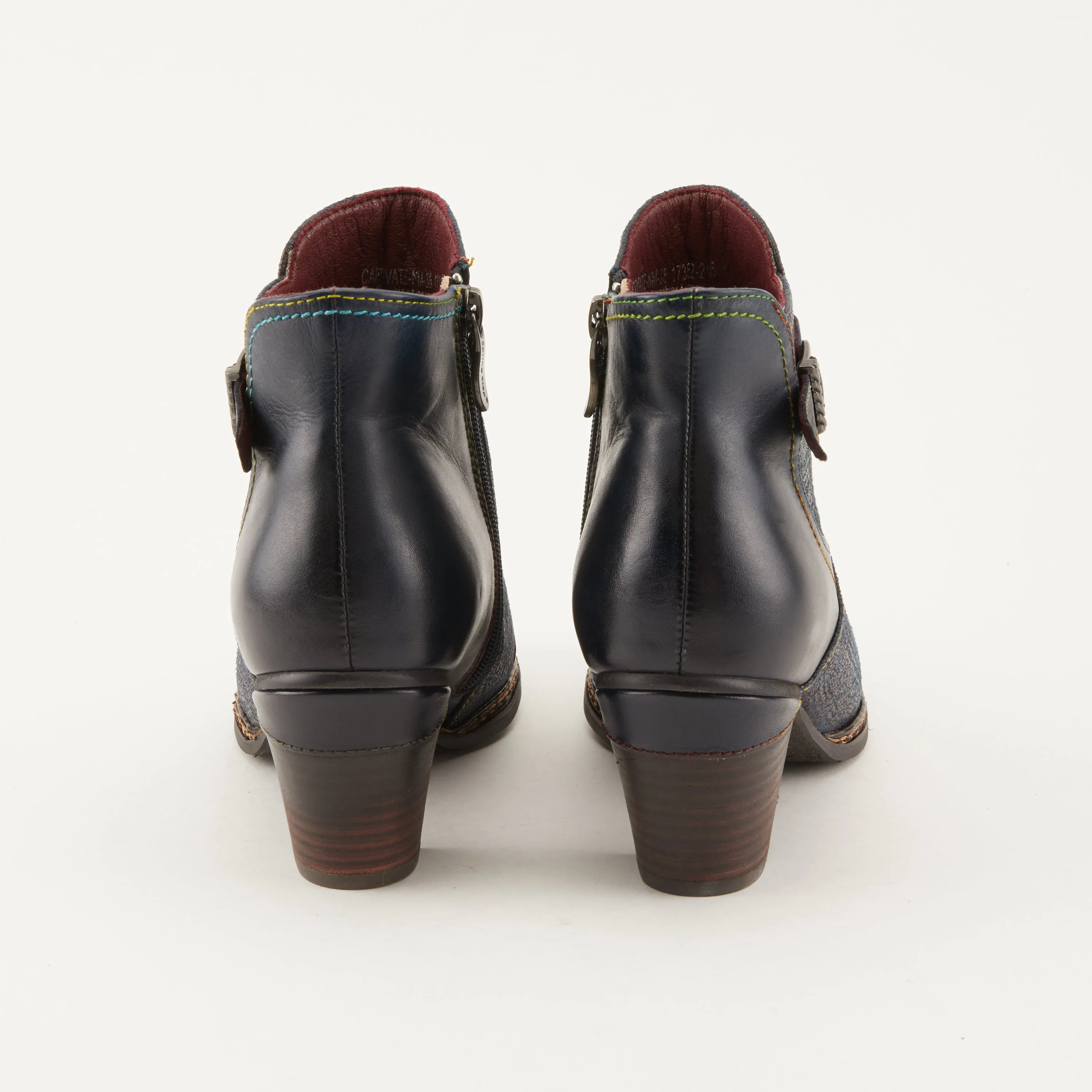 L'ARTISTE CAPTIVATE BOOTIES