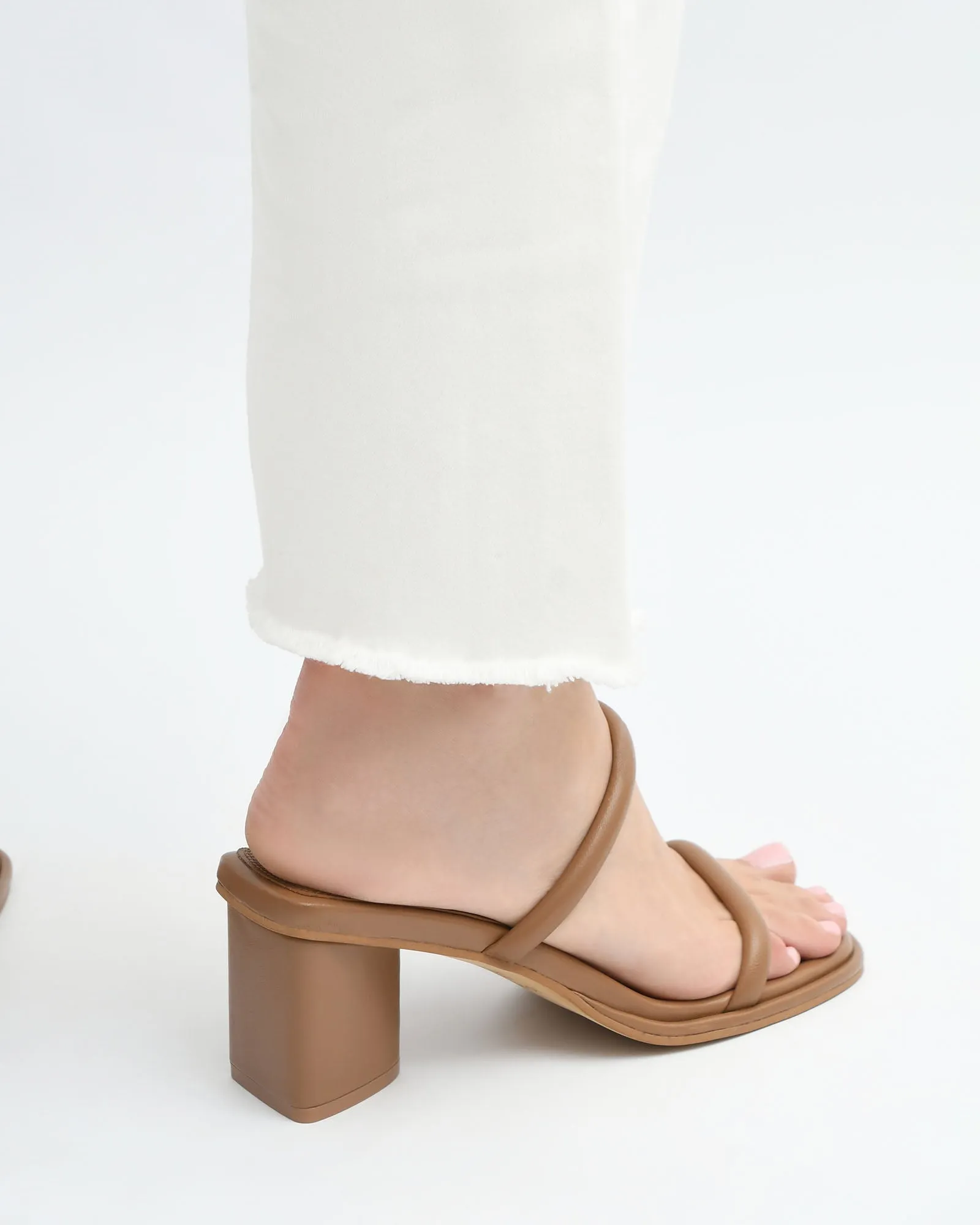 MIMI MID HEEL SANDALS TAN LEATHER