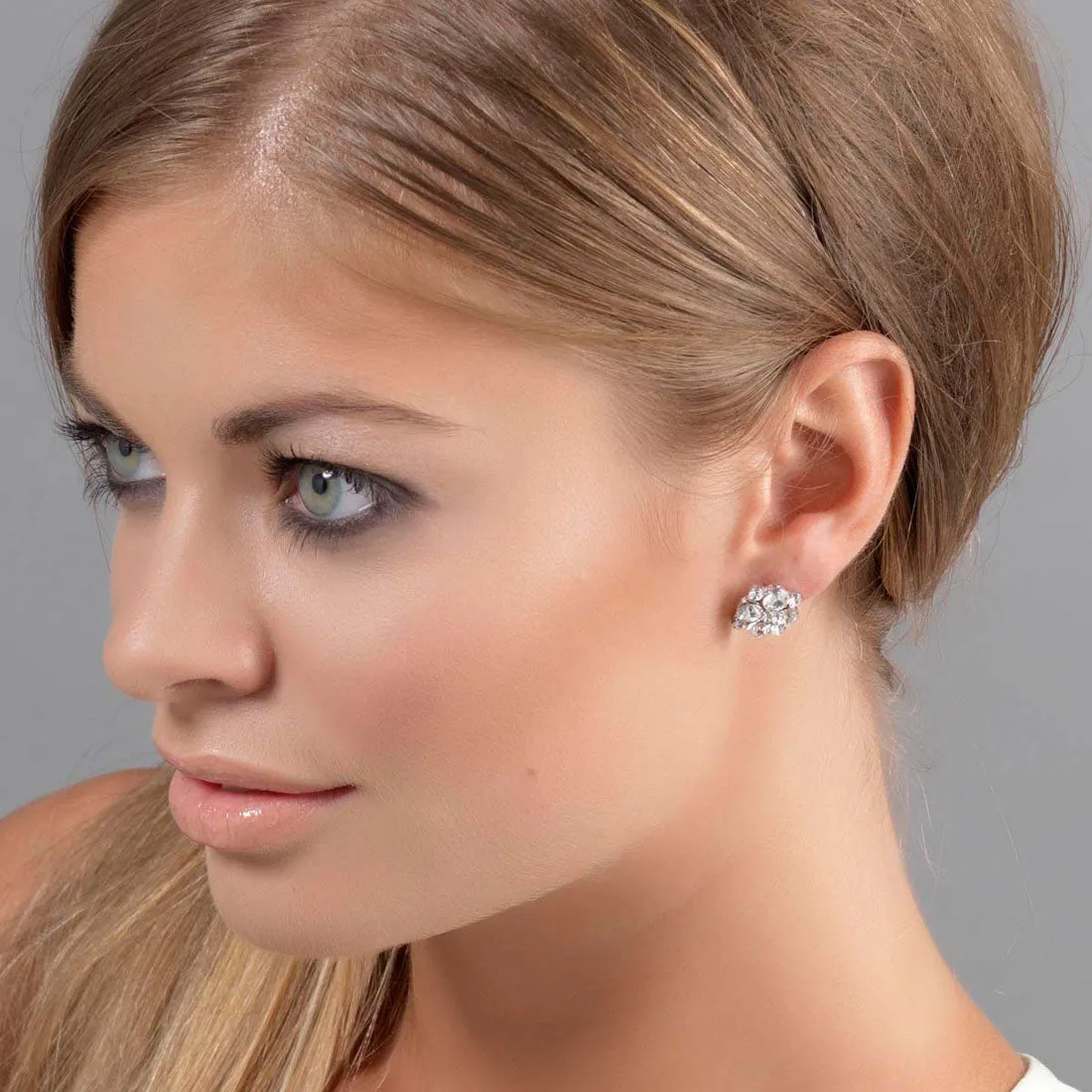 Starlet of Class Earrings